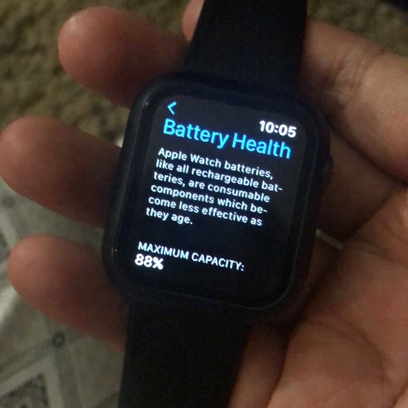 Apple Watch Series 4 (cellular version) - Picture 5 of 5